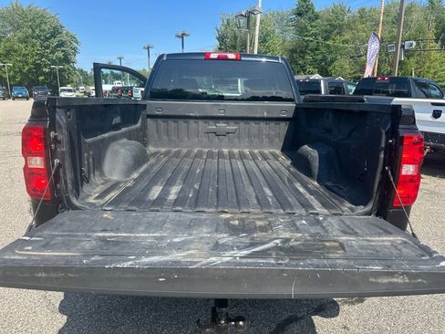 Used 2018 Chevrolet Silverado 1500 LT w/ Midnight Edition AWD/4WD image 30