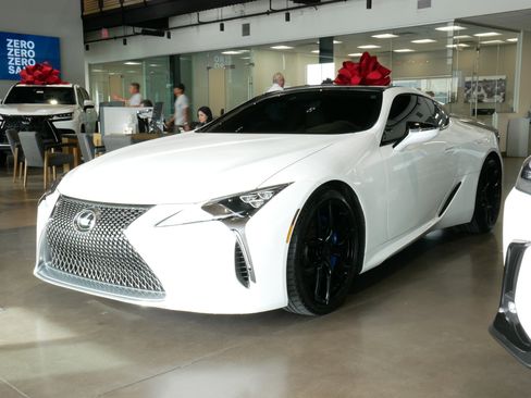 Used 2021 Lexus LC 500 Coupe w/ Sport Package image 19