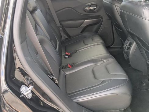 Used 2020 Jeep Cherokee Limited AWD/4WD image 19