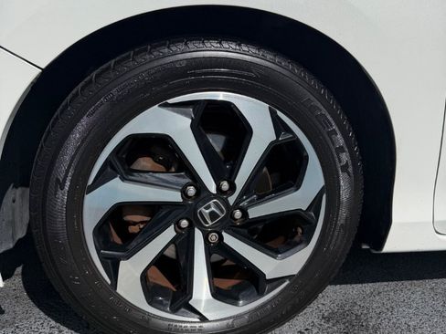 Used 2017 Honda Accord EX-L image 20
