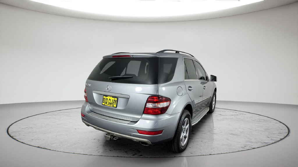Used 2011 Mercedes-Benz ML 350 2WD image 10
