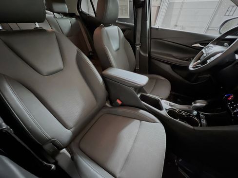 Used 2023 Buick Encore GX Preferred w/ Cold Weather Comfort Package image 31