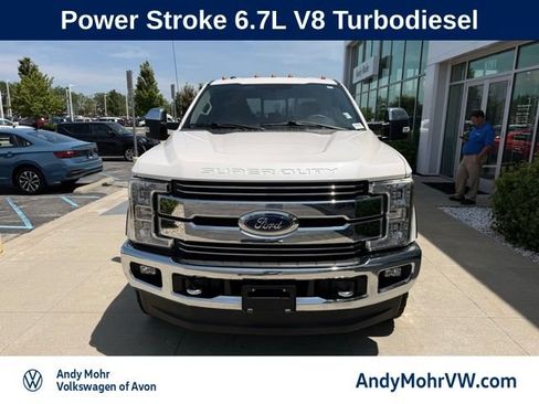 Used 2017 Ford F250 Lariat AWD/4WD image 2