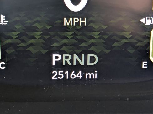 Certified 2022 Jeep Wrangler Sport S w/ Sun And Sound Package image 19