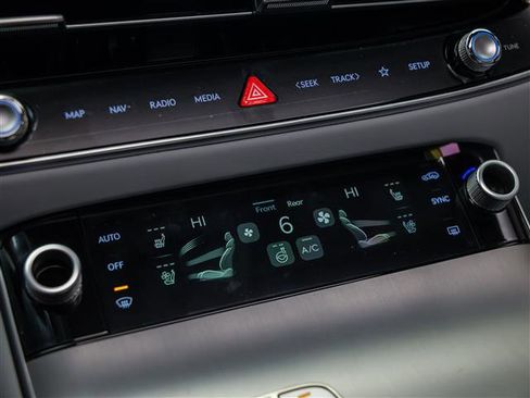 New 2026 Genesis GV70 2.5T Advanced image 27