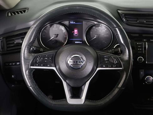 Used 2018 Nissan Rogue SV w/ Sun & Sound Touring Package image 42