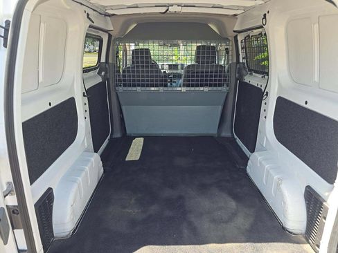 Used 2021 Nissan NV200 SV w/ Sliding Door Glass Package FWD image 16