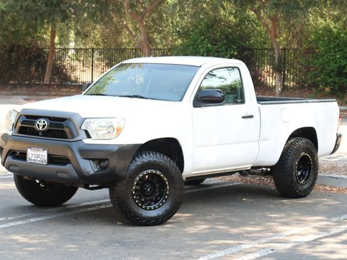 Used 2013 Toyota Tacoma 2WD Regular Cab image 6