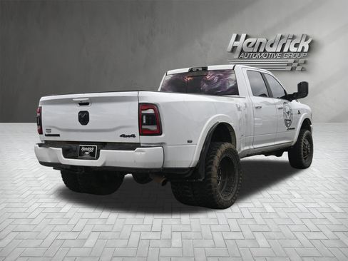 Used 2022 RAM 3500 Laramie AWD/4WD image 10