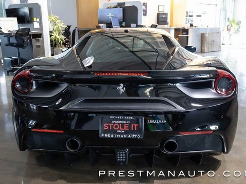 Used 2017 Ferrari 488 GTB image 16