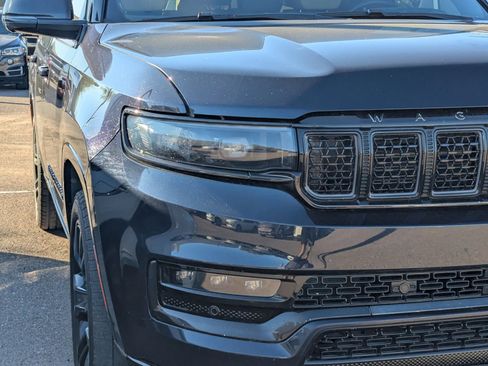 Used 2023 Jeep Grand Wagoneer Series III w/ Rear Seat Video Group 1 image 3