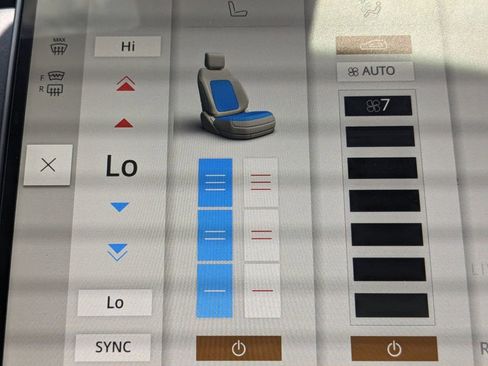 New 2025 Land Rover Range Rover Velar Dynamic SE image 27