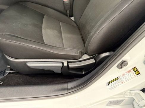 Used 2024 Nissan Sentra SV FWD image 10
