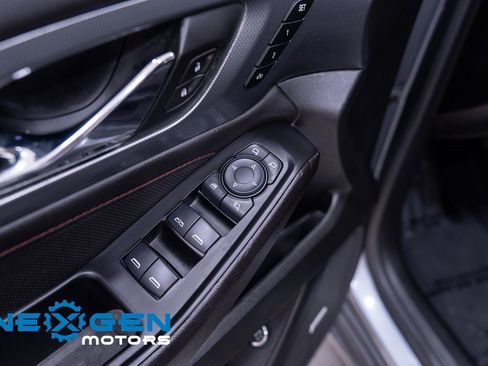 Used 2023 Chevrolet Traverse RS w/ LPO, Floor Liner Package image 22