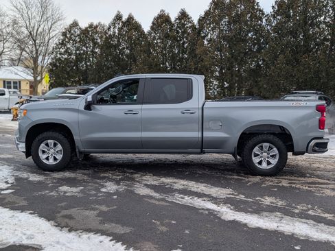 Used 2025 Chevrolet Silverado 1500 LT image 12