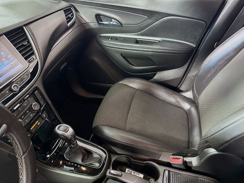 Used 2019 Buick Encore Preferred image 22