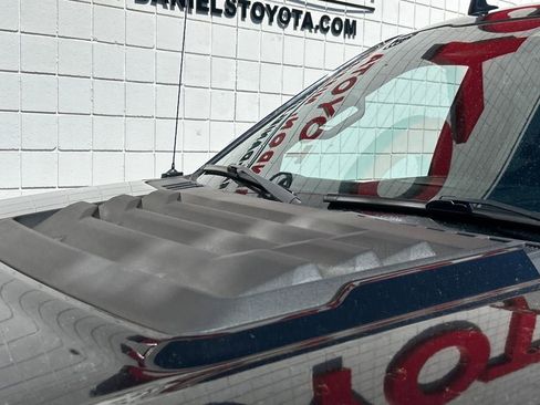 Used 2020 Ford F150 Raptor w/ Equipment Group 802A Luxury image 40