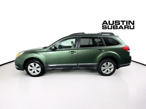 Used 2011 Subaru Outback 2.5i Premium AWD/4WD image 4