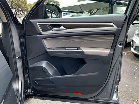 Certified 2023 Volkswagen Atlas SE image 23