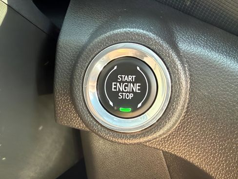 Certified 2023 Chevrolet TrailBlazer RS w/ Convenience Package image 25