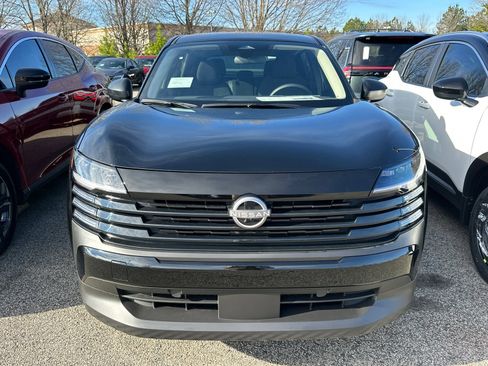 New 2026 Nissan Kicks S image 2