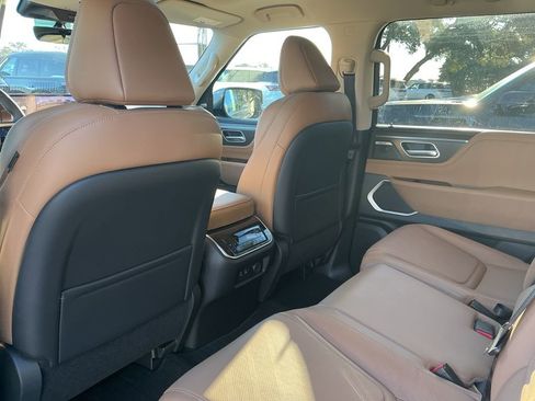 New 2026 INFINITI QX80 Luxe w/ Cargo Package AWD/4WD image 29
