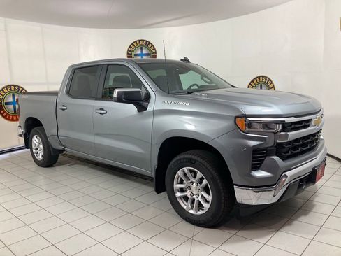 Used 2025 Chevrolet Silverado 1500 LT image 19