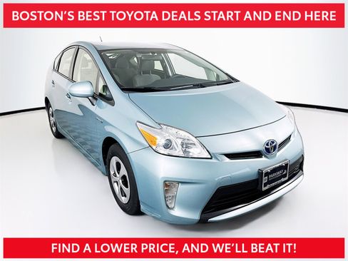 Used 2015 Toyota Prius Four image 1