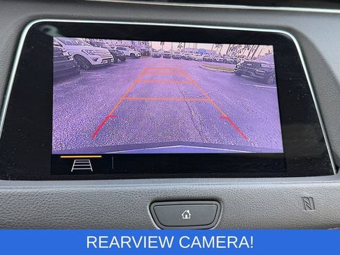 Used 2019 Cadillac XT4 Sport w/ Cold Weather Package FWD image 18