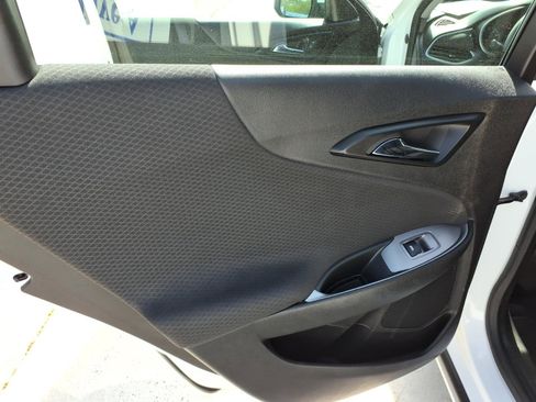 Used 2023 Chevrolet Malibu LT image 17