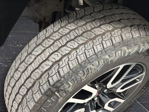 Used 2020 GMC Sierra 1500 AT4 w/ AT4 Premium Package AWD/4WD image 40