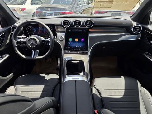 New 2026 Mercedes-Benz GLC 300 image 24