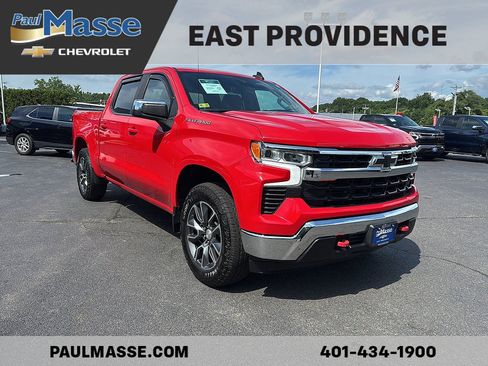Certified 2022 Chevrolet Silverado 1500 LT AWD/4WD image 3