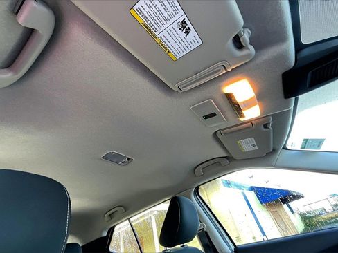 Used 2024 Nissan Kicks SV image 15