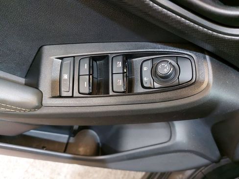 Used 2025 Subaru Crosstrek 2.5i Sport image 29