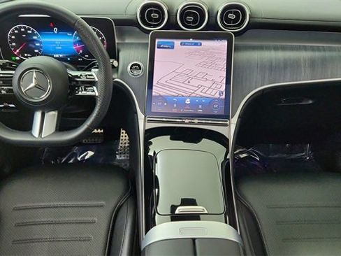 Used 2024 Mercedes-Benz GLC 300 4MATIC w/ AMG Line image 35