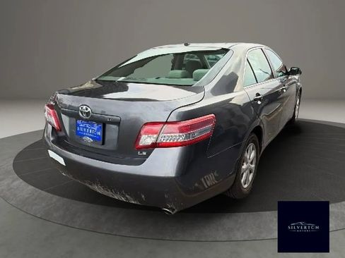 Used 2011 Toyota Camry LE w/ LE Extra-Value Pkg image 7