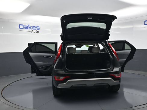 Certified 2023 Kia Niro EX Touring FWD image 55