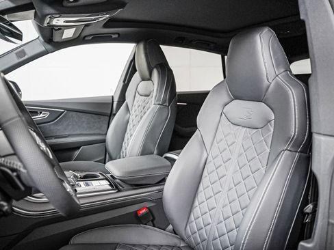 New 2026 Audi SQ8 Premium Plus AWD/4WD image 8