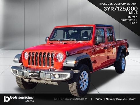 Used 2023 Jeep Gladiator Sport image 22