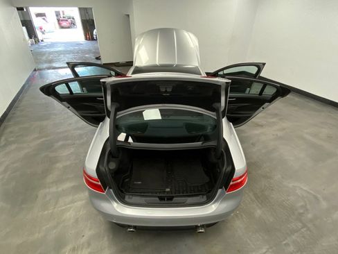 Used 2018 Jaguar XE S image 52