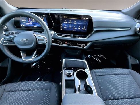 Used 2026 Chevrolet Equinox LT w/ Midnight Edition image 7