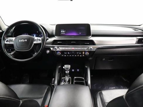 Used 2022 Kia Telluride LX FWD image 13