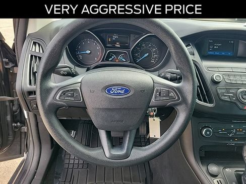 Certified 2018 Ford Focus S FWD image 21