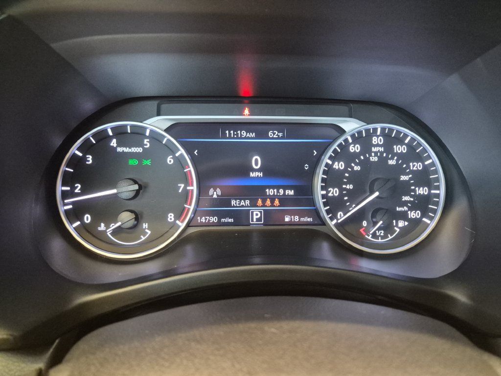 Certified 2023 Nissan Sentra SV FWD image 20