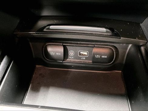 Used 2020 Kia Optima LX image 30