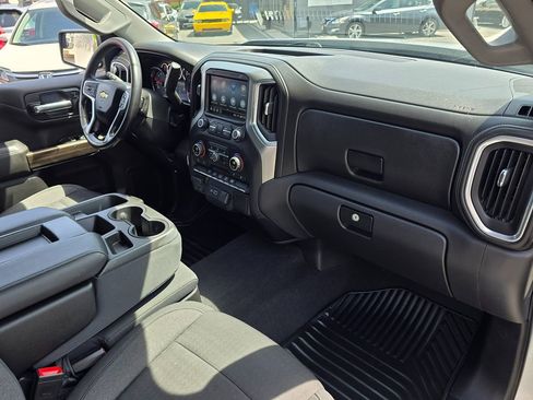 Used 2020 Chevrolet Silverado 1500 LT w/ All-Star Edition image 9
