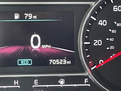 Used 2022 Kia Sorento EX w/ Panoramic Sunroof Package image 13