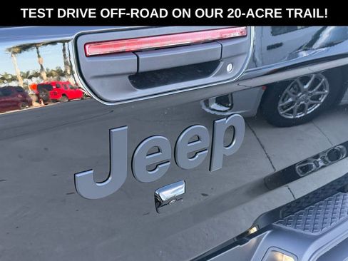 New 2026 Jeep Gladiator Sport image 35