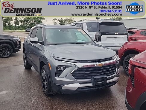 Used 2025 Chevrolet TrailBlazer LT AWD/4WD image 1